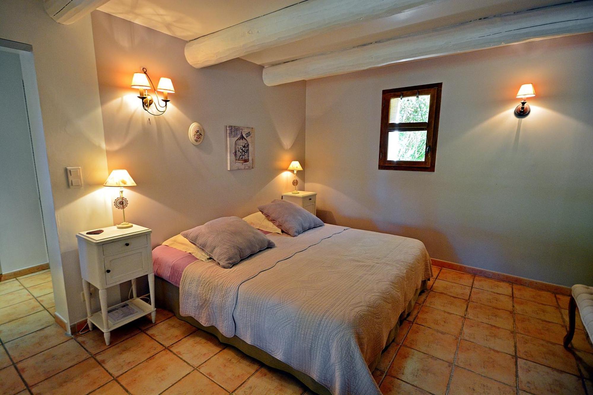 Mas Les Fleurs D'Hilaire Bed and Breakfast Monteux Exteriör bild